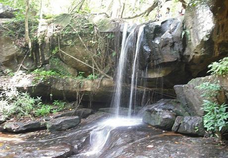 Tour + Accommodation 3D3N for 6 Person