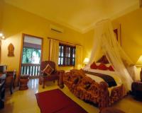 Tour + Accommodation 1D1N for 5 Person